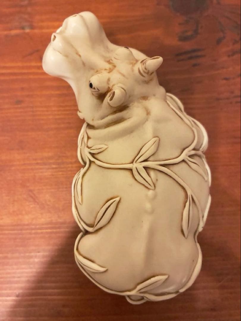 1991年 初期作／SAC刻印あり　カバ フィギュリン ハーモニーキングダム