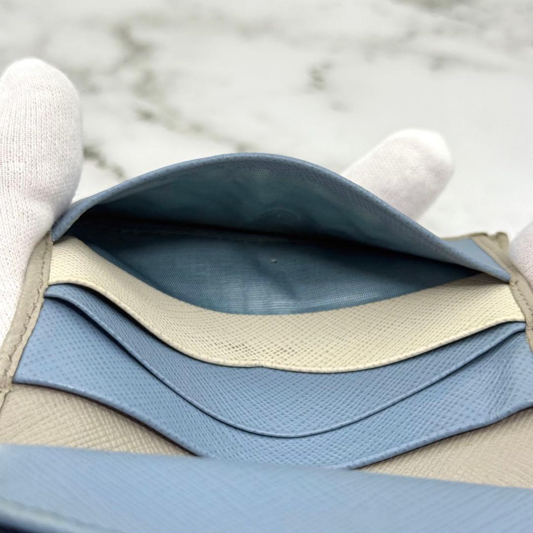 PRADA プラダ 二つ折り財布 サフィアーノ レザー グレージュ