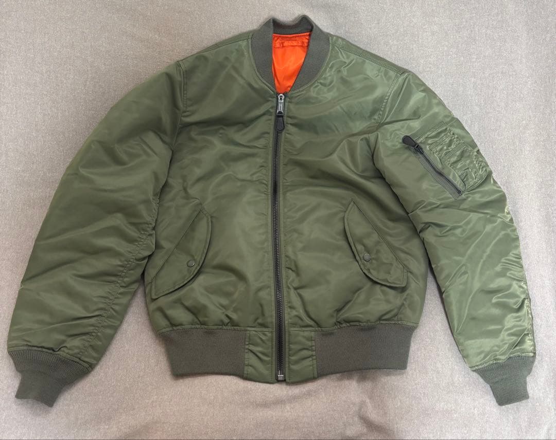 ⭐️定価27500円‼️MA-1 / フライトジャケット / AVIREX