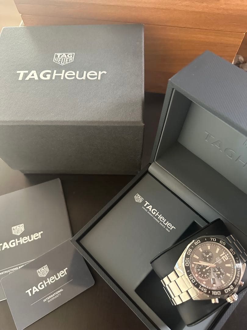 時計 TAG Heuer CAZ1011.BA0842