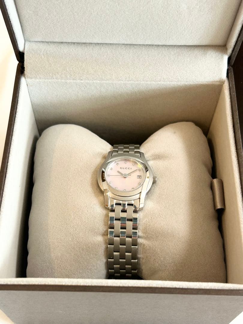 【美品】GUCCIグッチGクラスピンクシェルダイヤ腕時計レディース