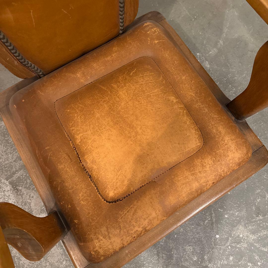 ヴィンテージチェア　レザーソファ