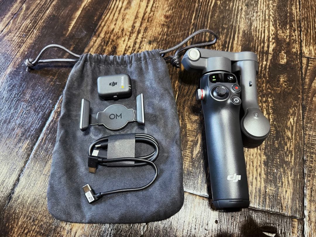 DJI osmo mobile 7p om ジンバル　スマホ用