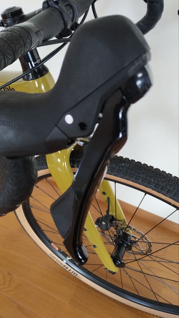 キャノンデールグラベル　トップストーンカーボン4