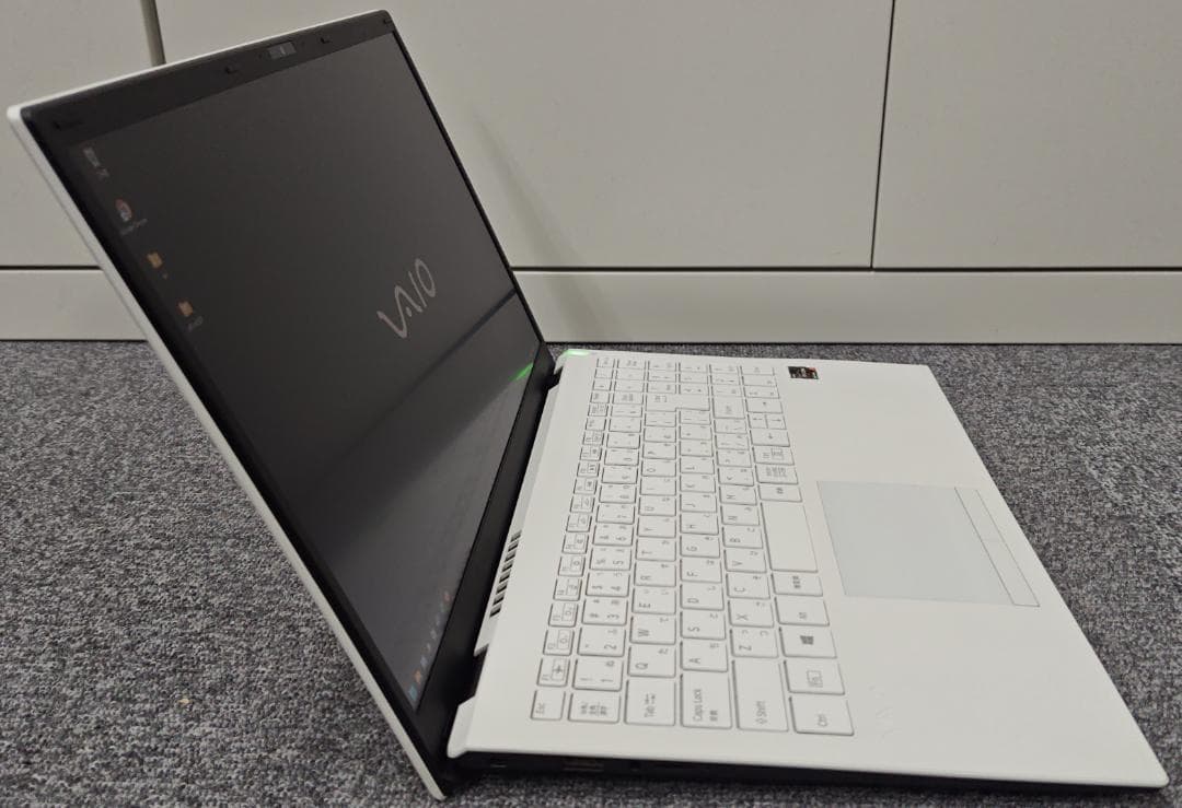 ★交渉成立済★ 美品 超希少 VAIO FL15 AMD 新品SSD500GB