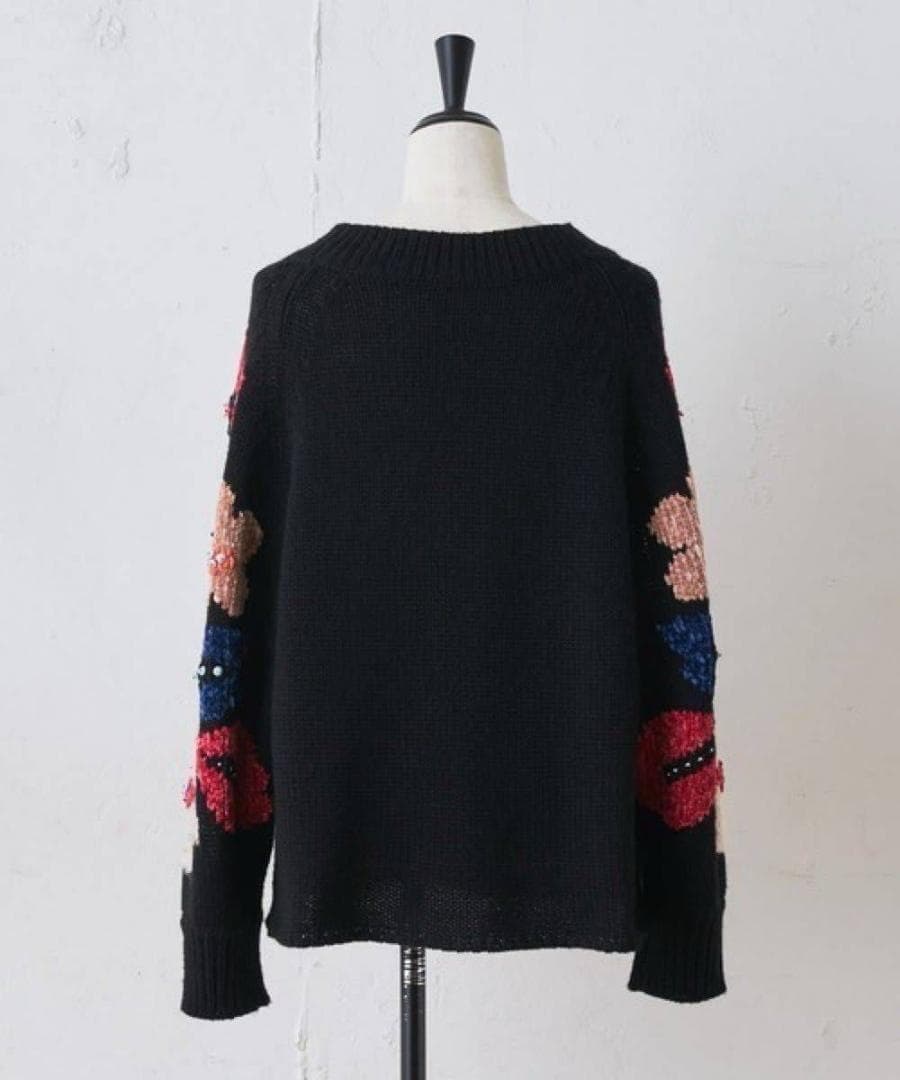 BEARDSLEY 花ジャガードニット　ブラック　ビアズリー　ビーズ　長袖　黒