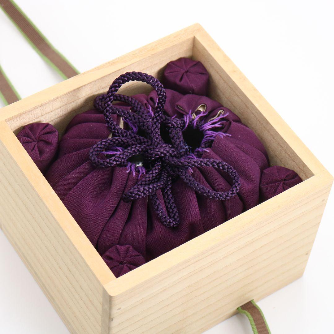 人間国宝 十二代 中里太郎右衛門(無庵)作 絵唐津茶碗 共箱共布　AK892