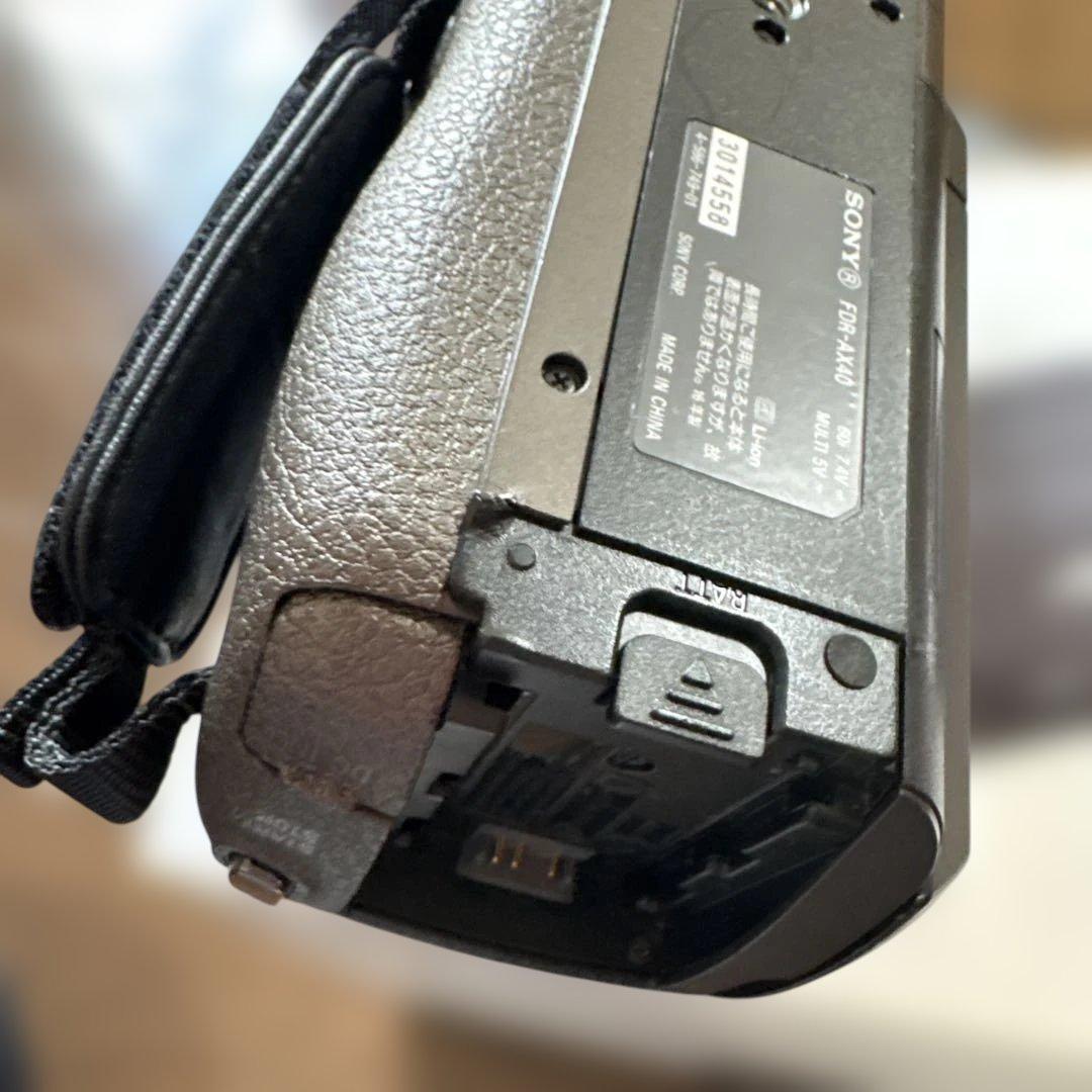 訳あり　SONY 4K Handycam 本体 FDR-AX40