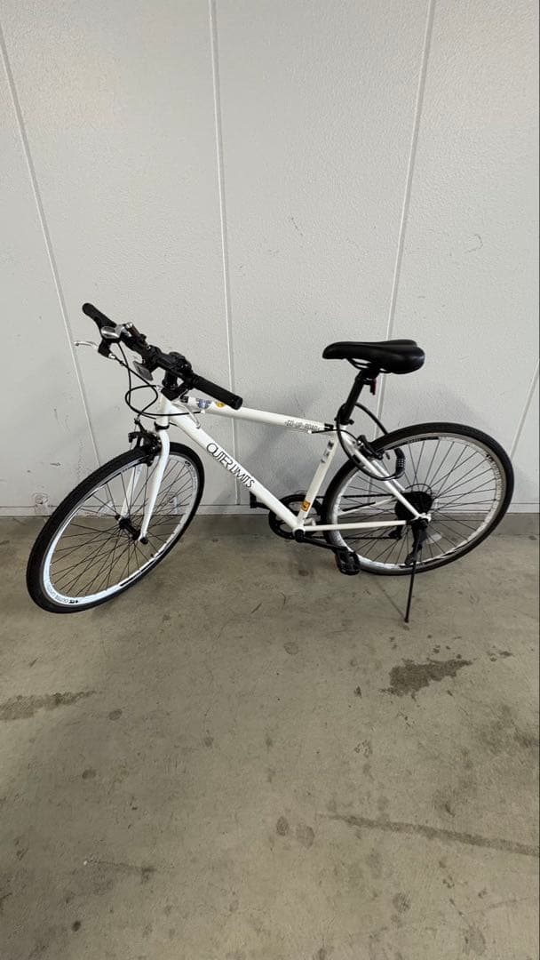 【神奈川県平塚市直接取引】アウターリミッツ　クロスバイク