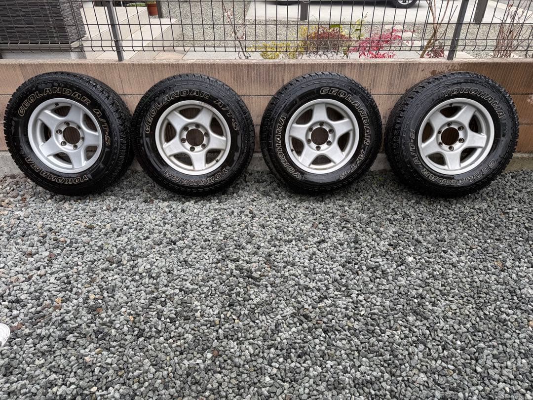 ブラッドレー v？　16インチ