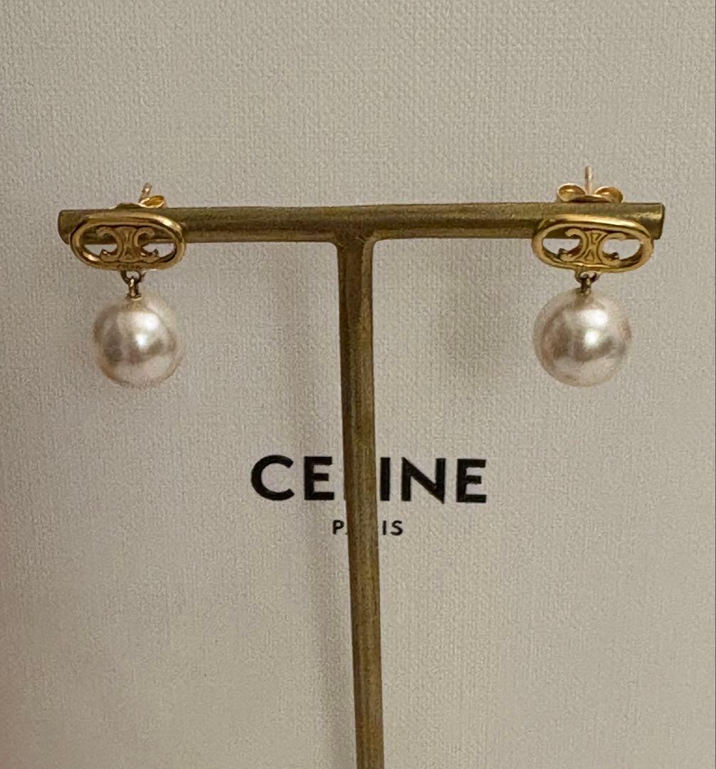 CELINE パールスタッドピアス