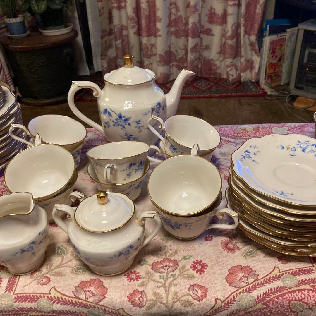 ノリタケのディナーセット　78個