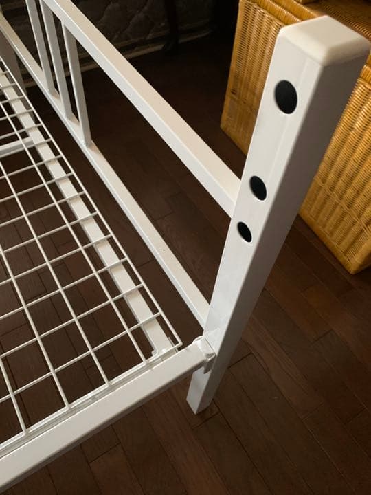 シングルベッド　フレーム　ホワイト