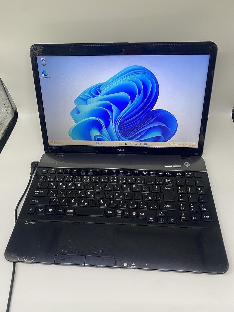 【NEC】爆速Corei7/新品SSD128GB 15.6 ノートパソコン D2