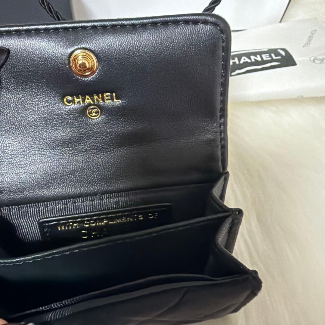 CHANEL ブラック キルティング 財布