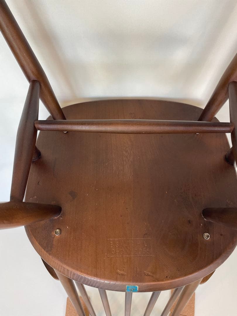 送料込み　状態良好　アーコール　ゴールドスミス　アンティーク　ロッキングチェア