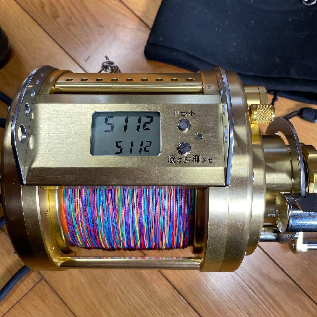 Daiwa MARINE POWER 3000 12V 電動リール　右巻き