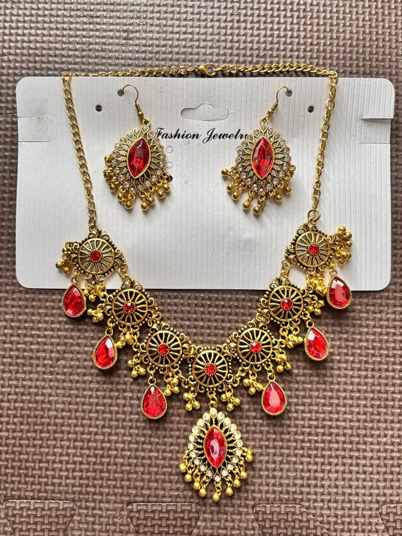 【新品】ベリーダンス衣装★パンツタイプ！ボルドー×ブラック×ゴールド★セット