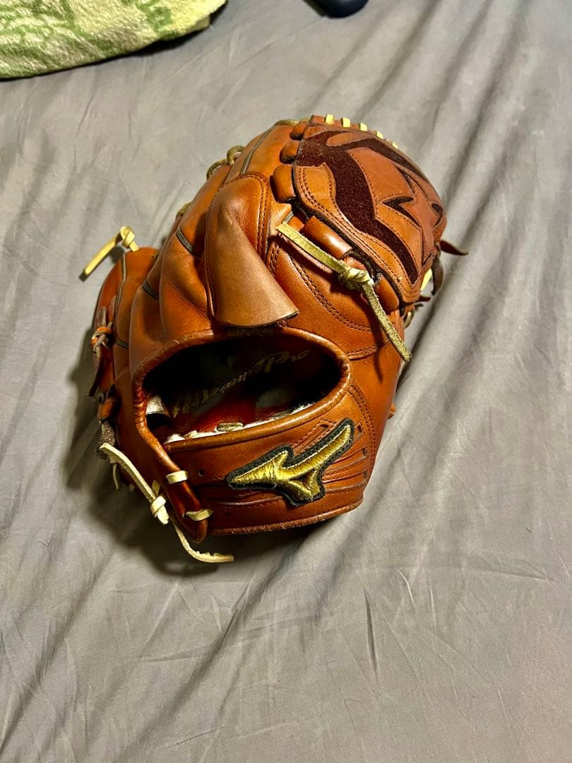 Mizuno 野球グローブ 茶色 右投げ用