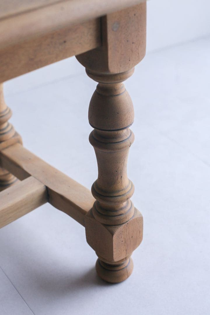 フランス　ローテーブル　サイドテーブル　無垢財　オーク材　ブロカント　古家具