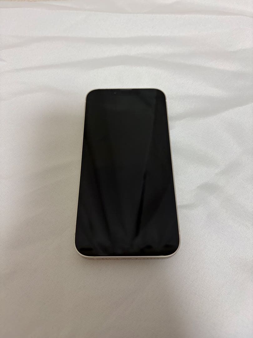 Apple iPhone 13 ホワイト 本体 ♡ricca♡