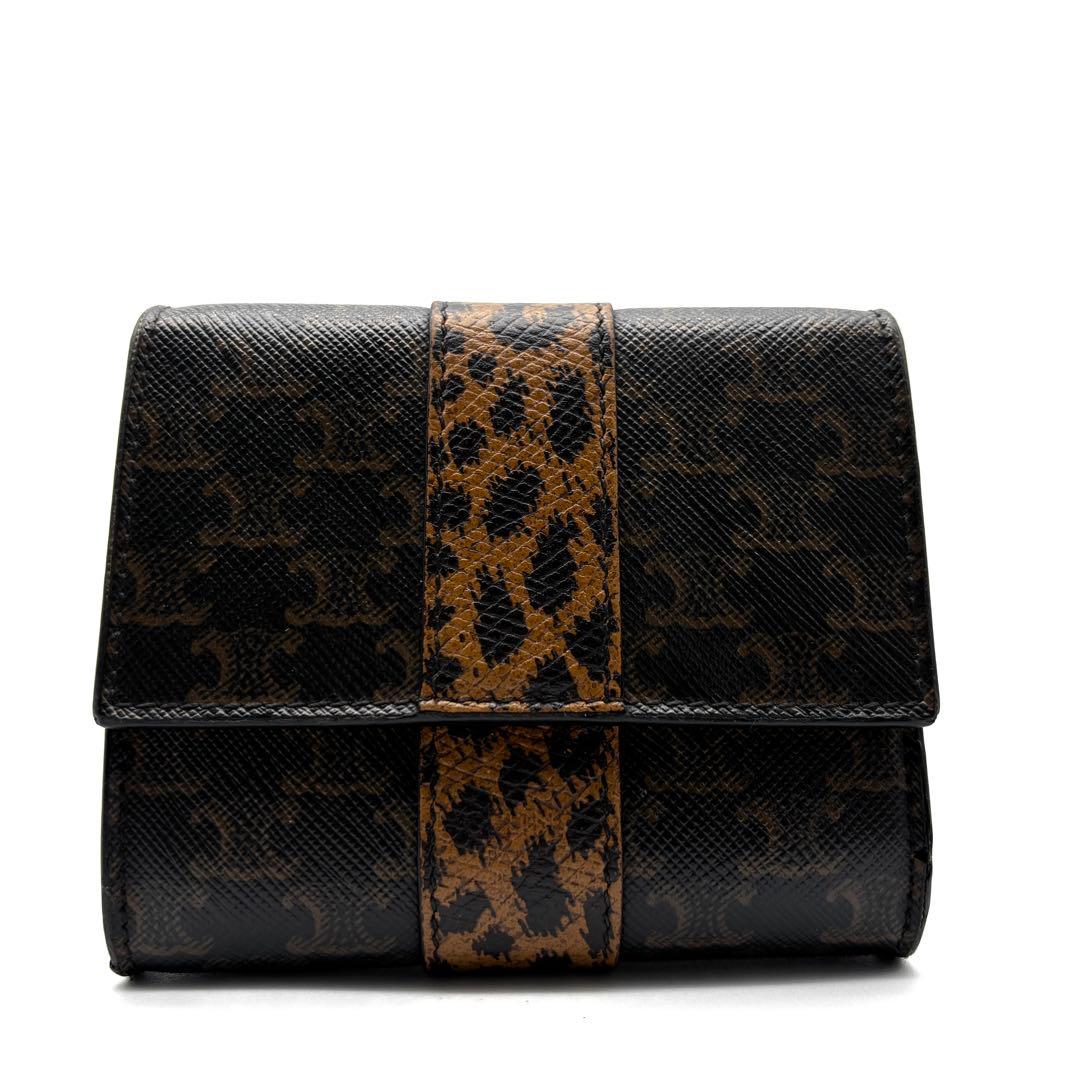 美品 セリーヌ 三つ折り財布 スモール トリフォールド トリオンフ ヒョウ柄