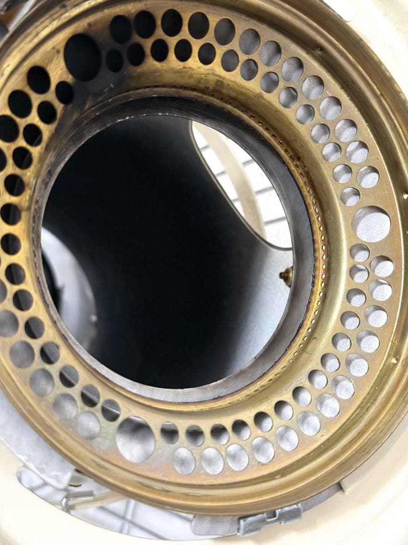 すぐ使えます 美品 使用少♪ アラジン 石油ストーブ BF3902 暖房