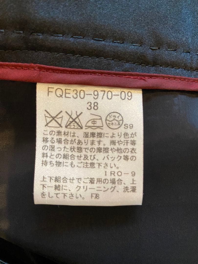 新品未使用　Burberryパンツスーツ　ブラック