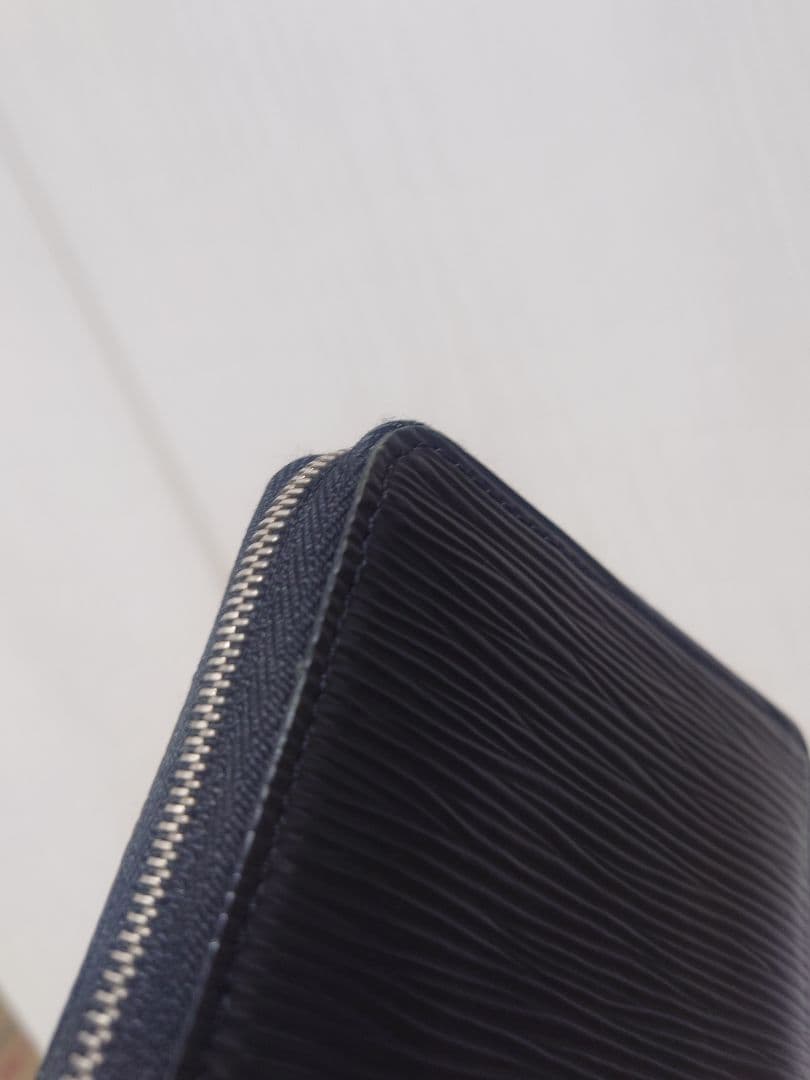 最終お値下げ　Louis Vuitton エピブラック ケース