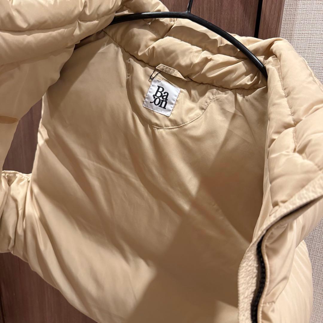 Bagon ベージュ ダウンベスト