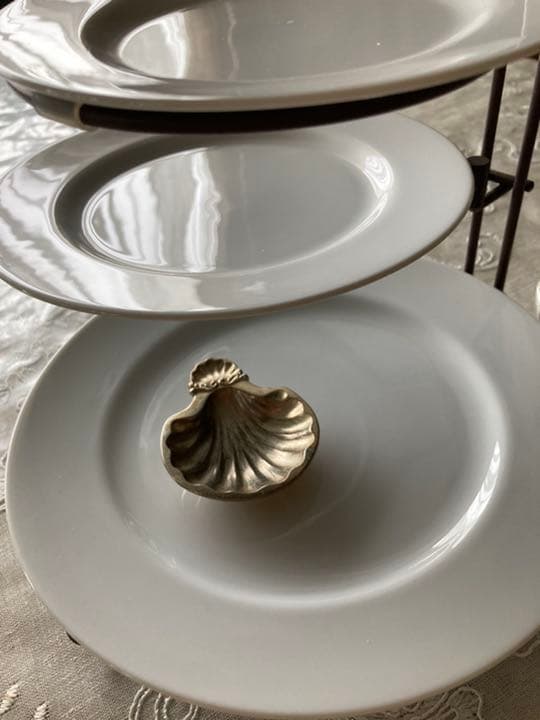 他ページおまとめにより在庫無しアフターヌーンティーセット３段可動式白いお皿3枚付