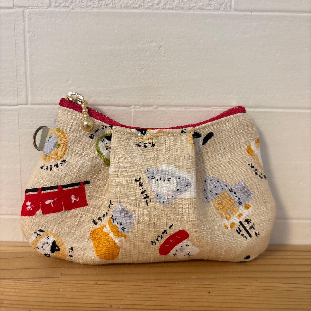 感謝価格　 巾着　猫柄　ハンドメイド　小物入れ　おやつ入れ　サニタリー入れ