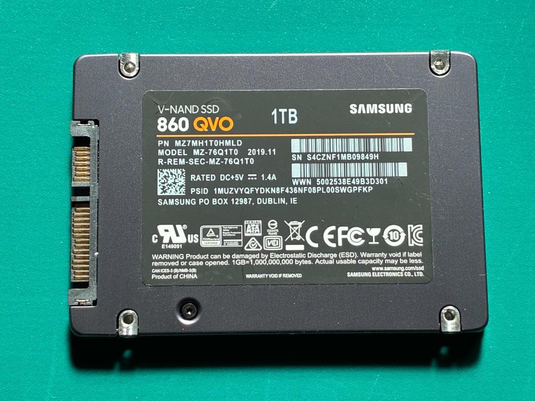 Samsung 860 QVO 1TB SATA 2.5 内蔵 SSD 使用少⑫