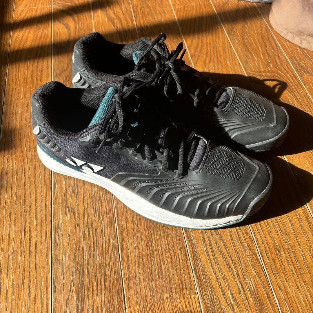 ヨネックス　テニスシューズ　27.5 パワークッションエクリプション4 美品