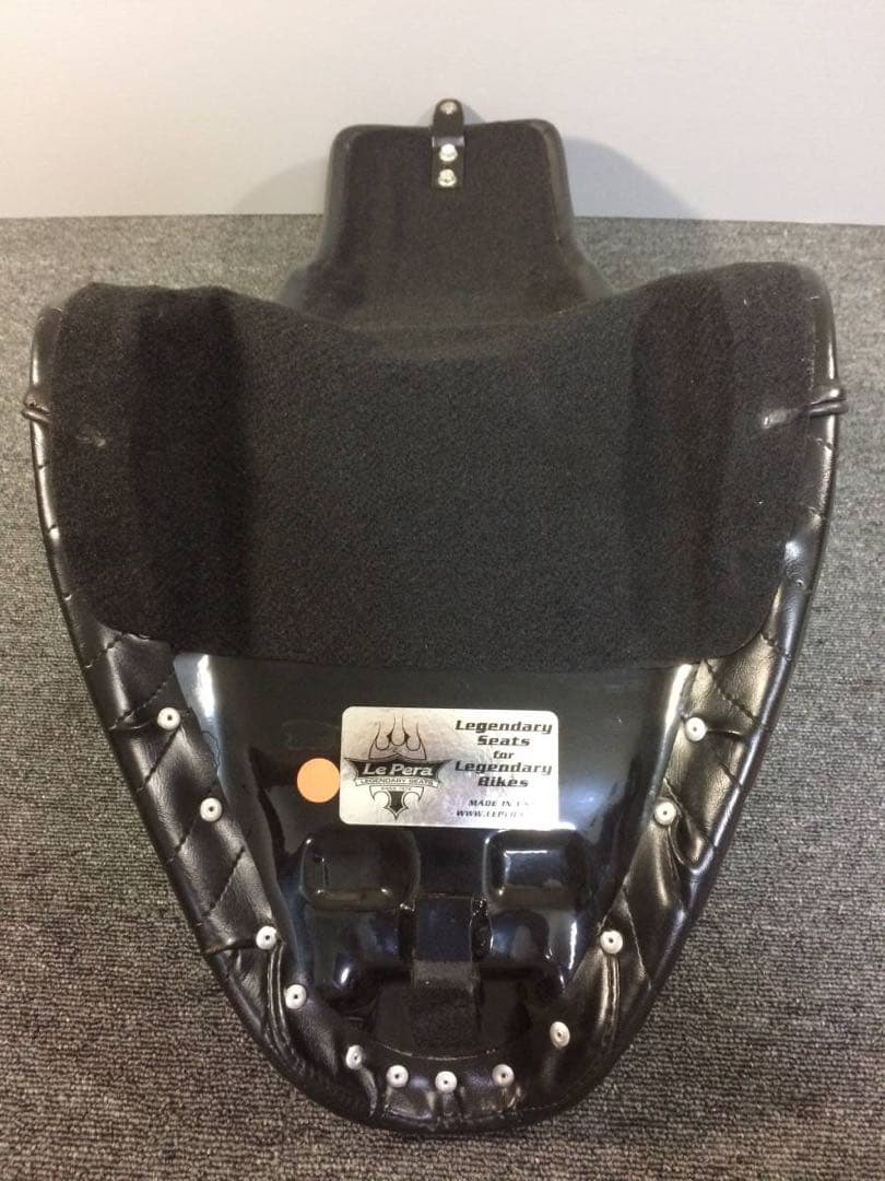 Le Pera ラペラ　チェロキーシート 00-17yソフテイル