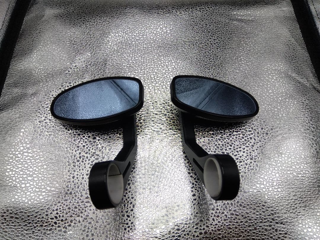 rizomaバイクミラー左右セット ブラック ボルト式