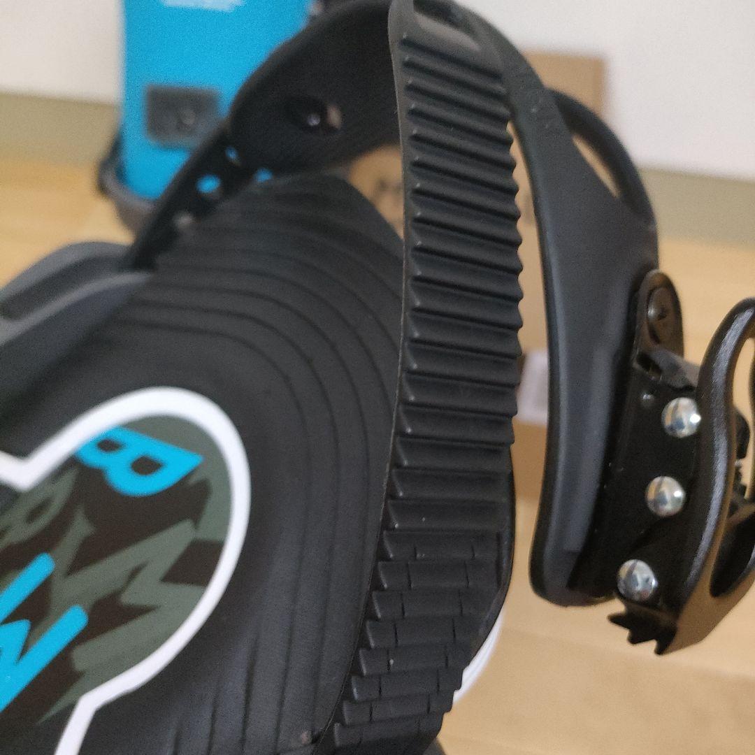 中古美品最終値下げ24-25モデル　ベントメタルビンディング　BOLT　Mサイズ