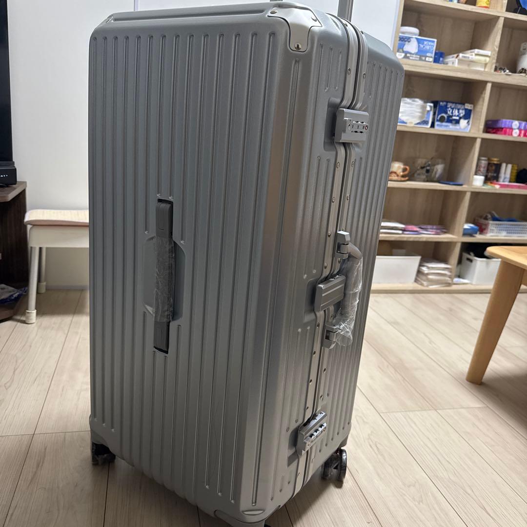 大型 スーツケース アルミフレーム 70cm シルバー TSAロック