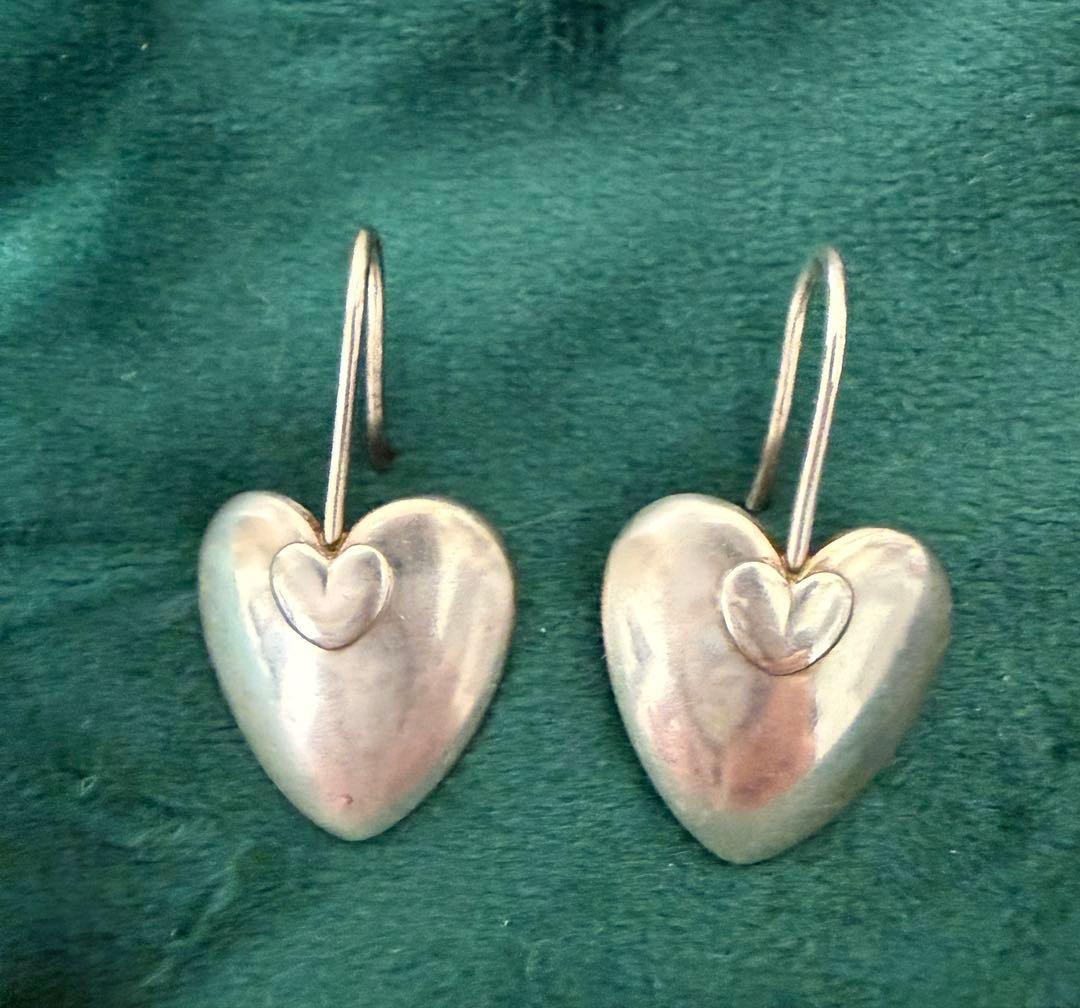   925シルバー ハート型ピアス