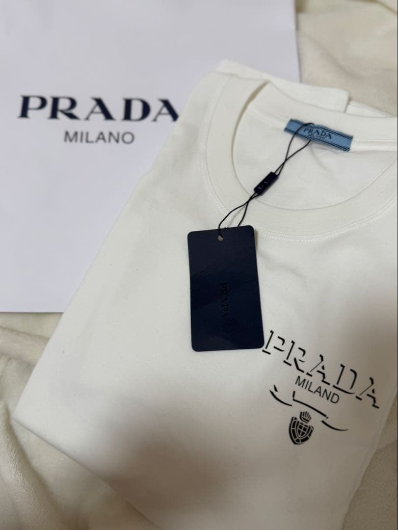 PRADA シャツ