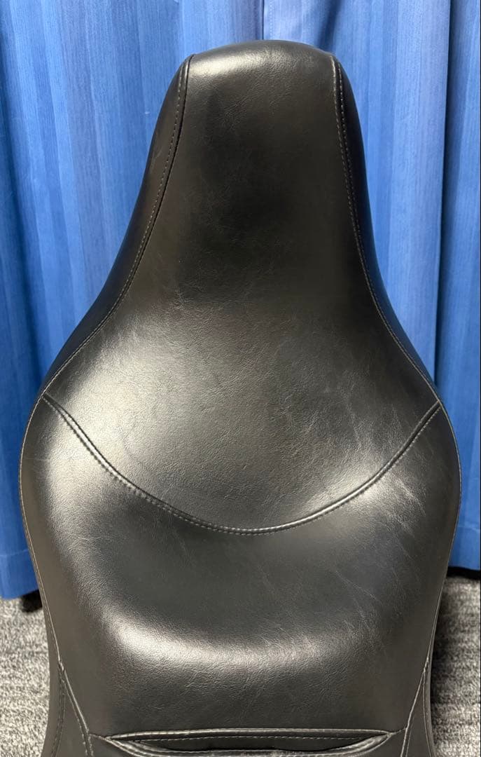 ハーレー FLHTK エレクトラグライド ウルトラリミテッド 純正 シート