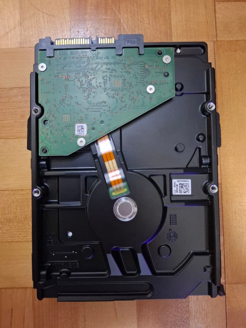 seagate ironwolf 4TB 3.5インチHDD(使用時間少)②