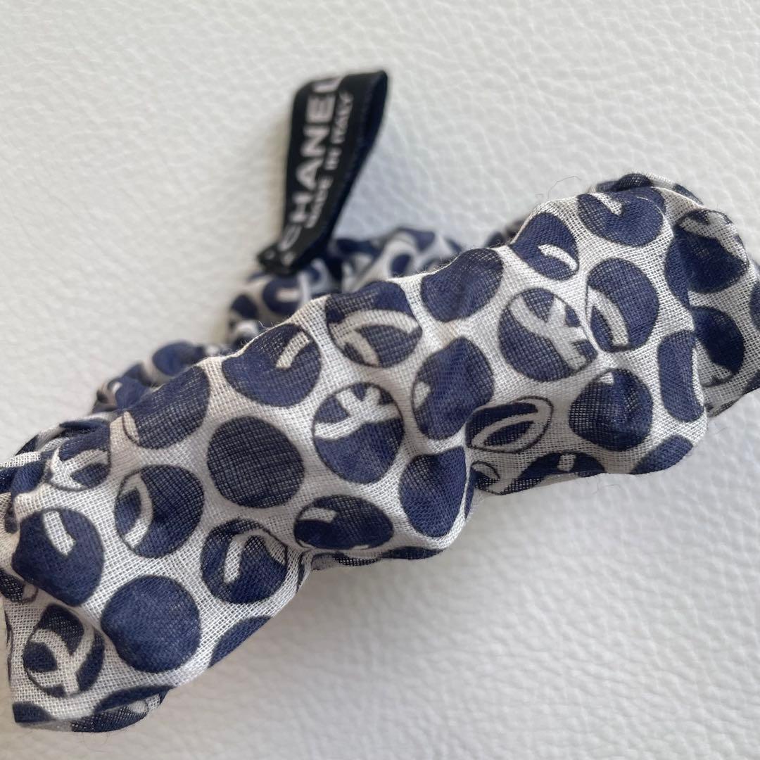 新品未使用　完売品レアシャネル　CHANEL シュシュ パール柄 ネイビー