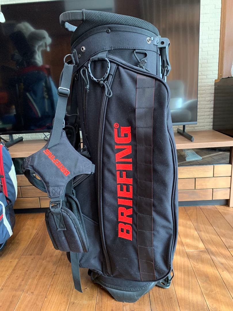 ブリーフィング　キャディバッグ　ブラック スタンド式　軽量　ショルダー式