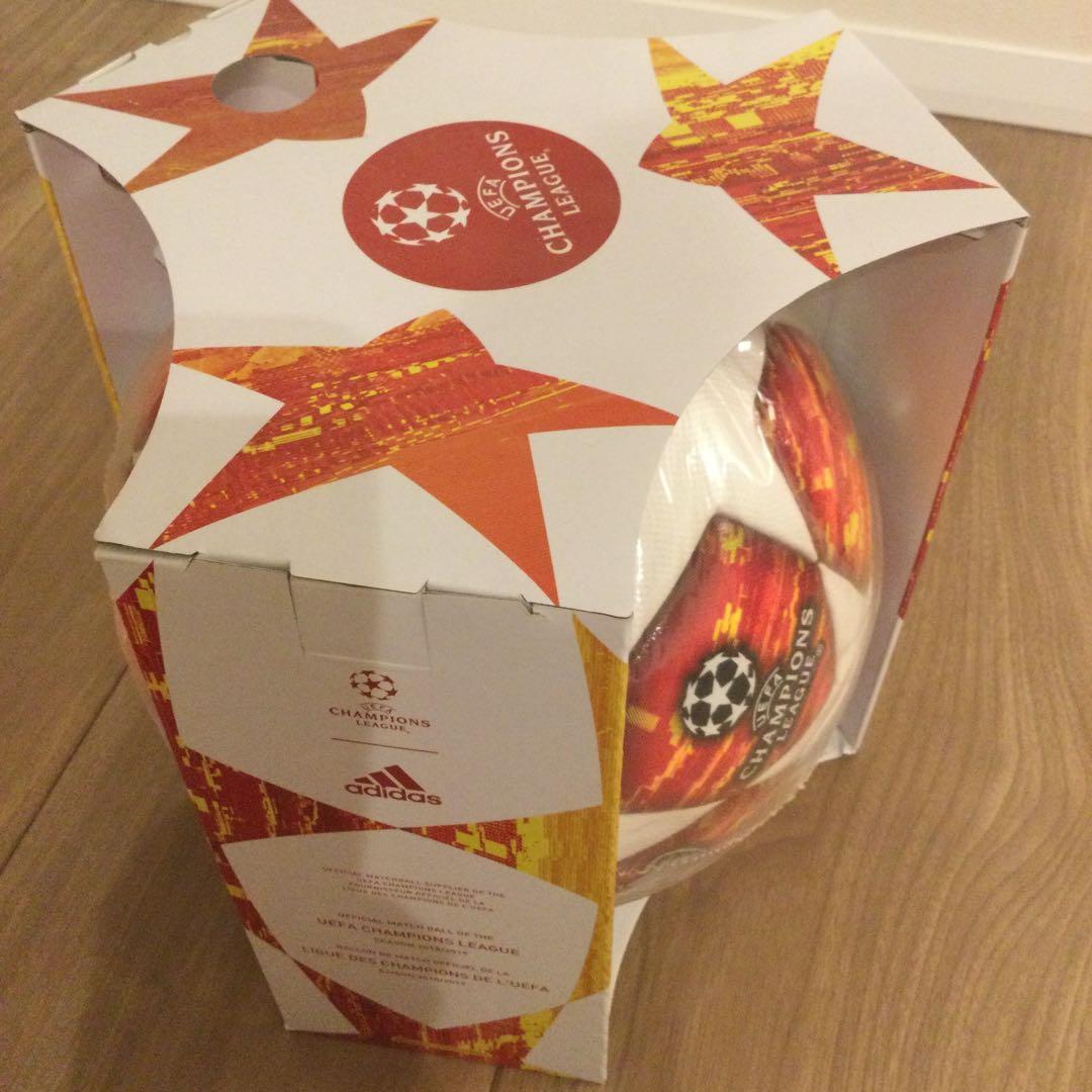 アディダス　フィナーレ 公式球　チャンピオンズリーグ　新品