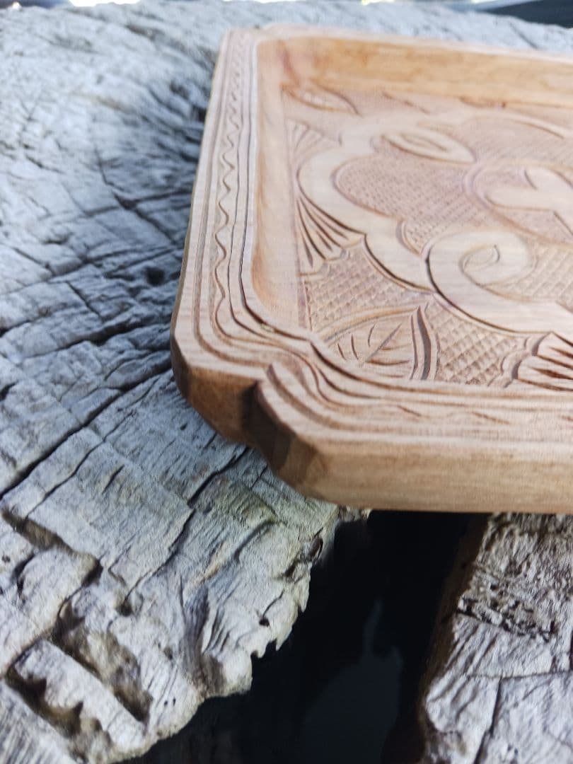 子持ち盆　イタ　アイヌ　縄文　文様　伝統工芸　御盆　アンティーク　食器　神代文字