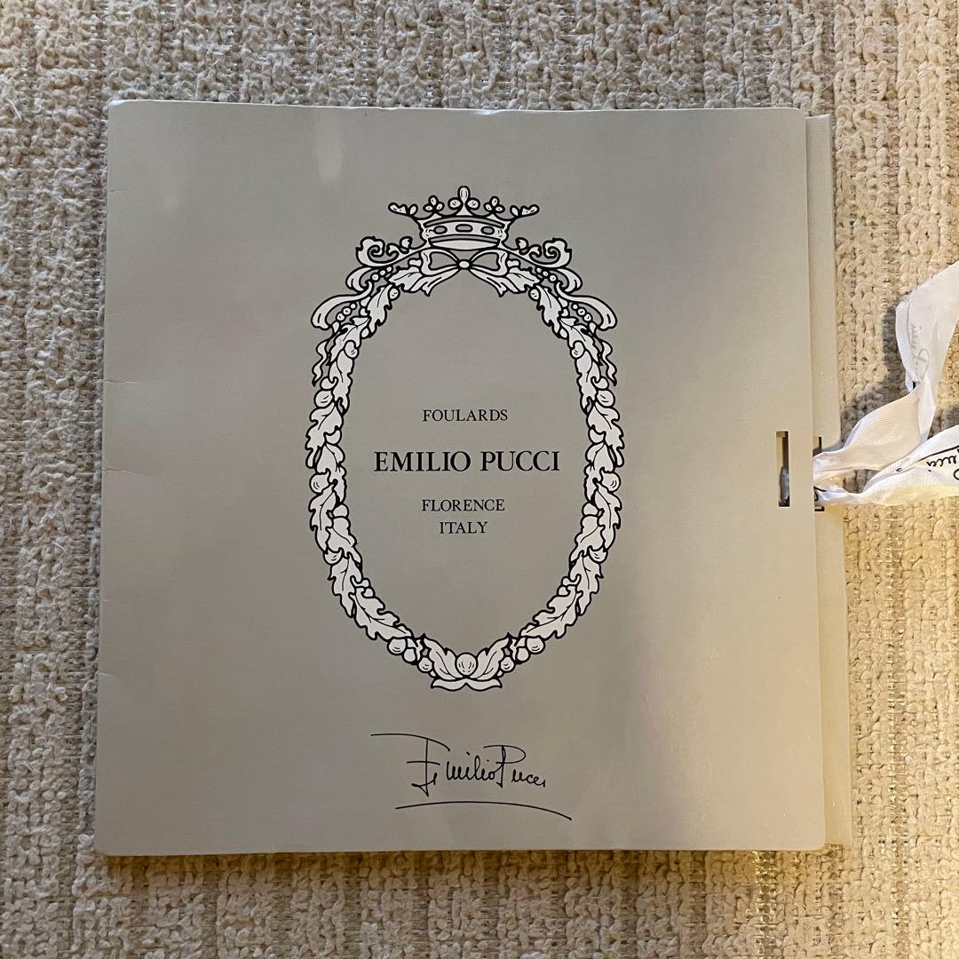 未使用 Emilio Pucci エミリオプッチ シルクスカーフ 大判