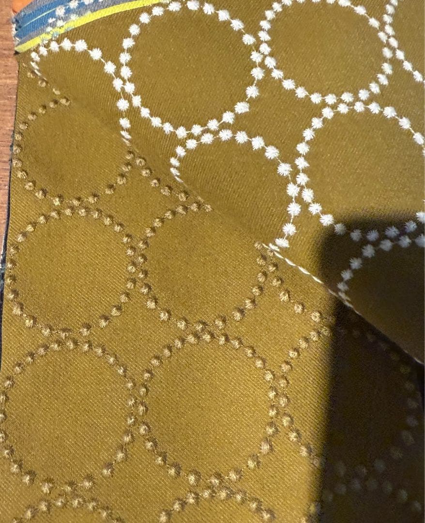 ミナペルホネン　生地使用　スツール　イス　チェア　椅子　オットマン　家具