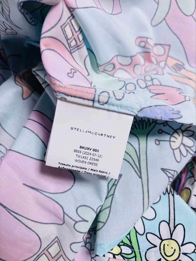新品　ステラマッカートニー　ウッドランド 柄ワンピース　6Y /定価3万円以上