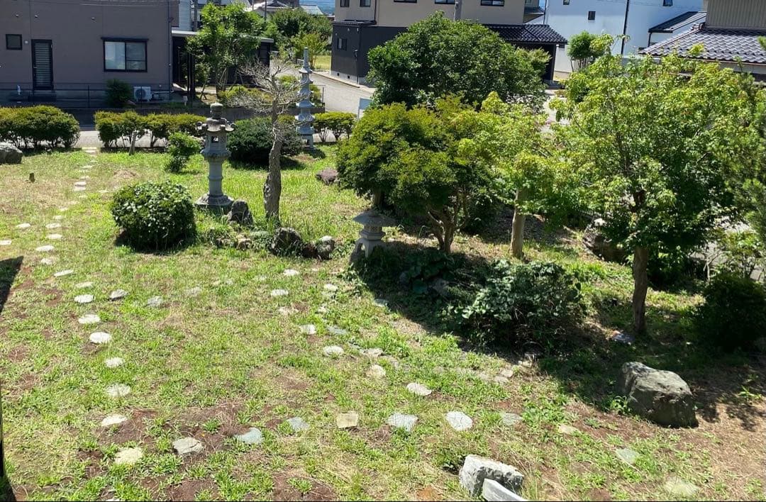 日本庭園用 天然石 飛び石・踏み石 約105枚 円形・乱形【石川県引き取り限定】